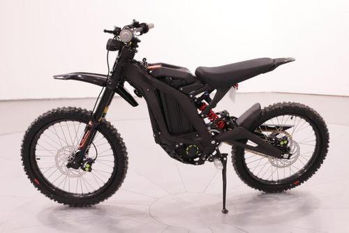 آخر أخرى 2023
