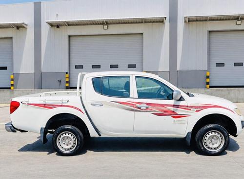 ميتسوبيشي L 200 2015